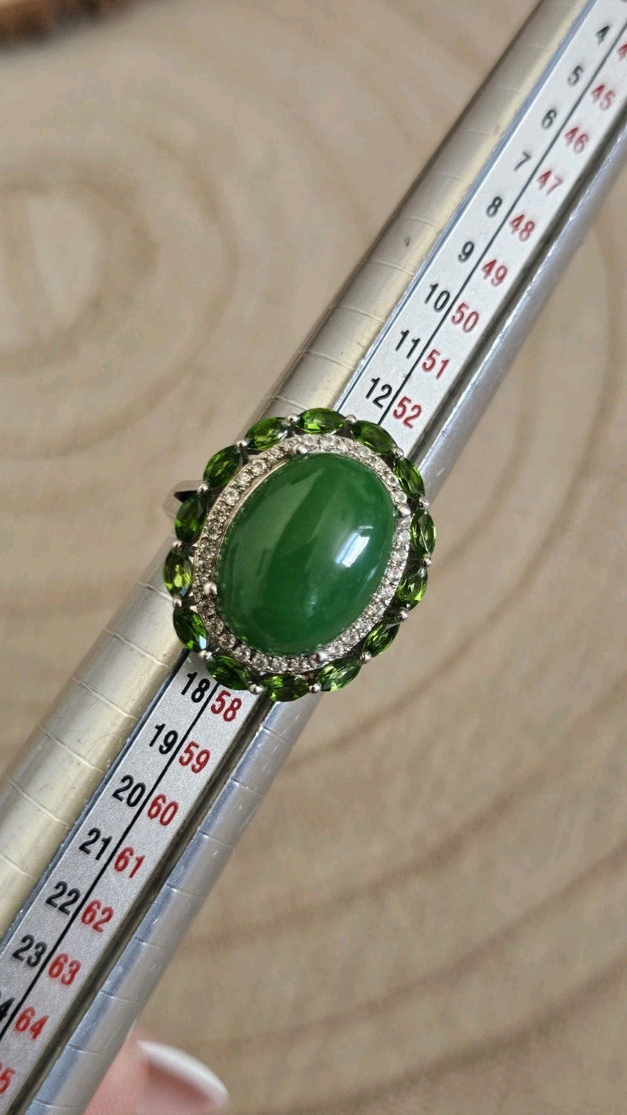 925 Sterling Silver Jade Peridot Green Gemstone Statement Ring Size O 1/2