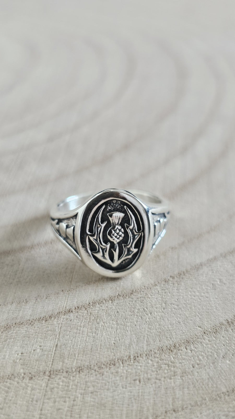 925 Sterling Silver Scottish Thistle Signet Ring – Size T – Hallmarked 8.60g