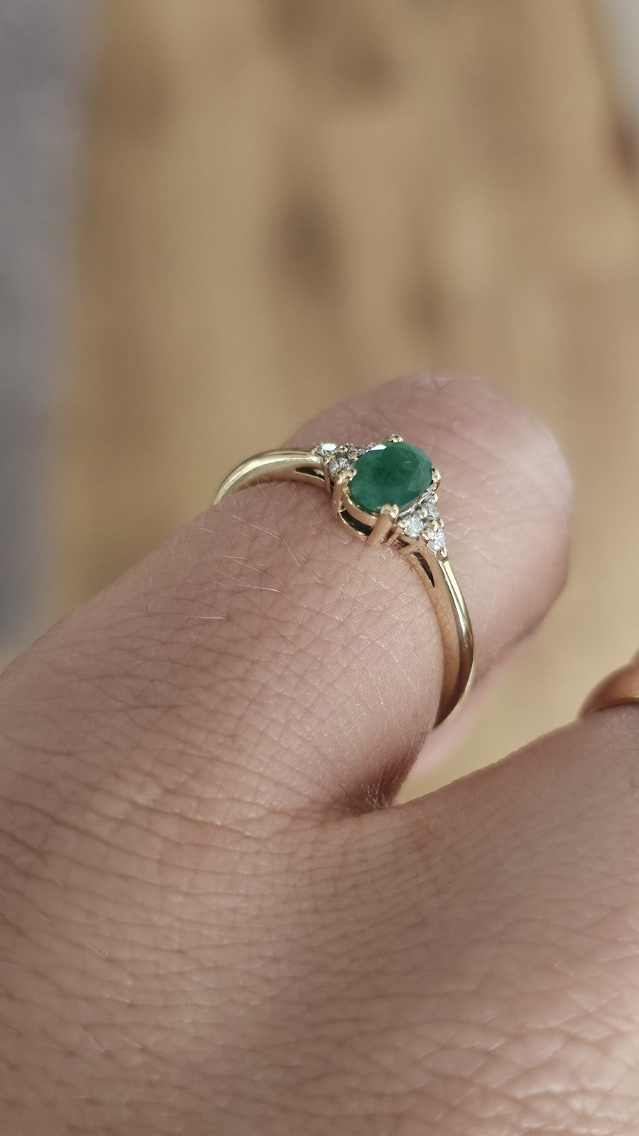 9ct Yellow Gold Natural Emerald & Diamond Ring Size O 1/2 Hallmarked 1.81g
