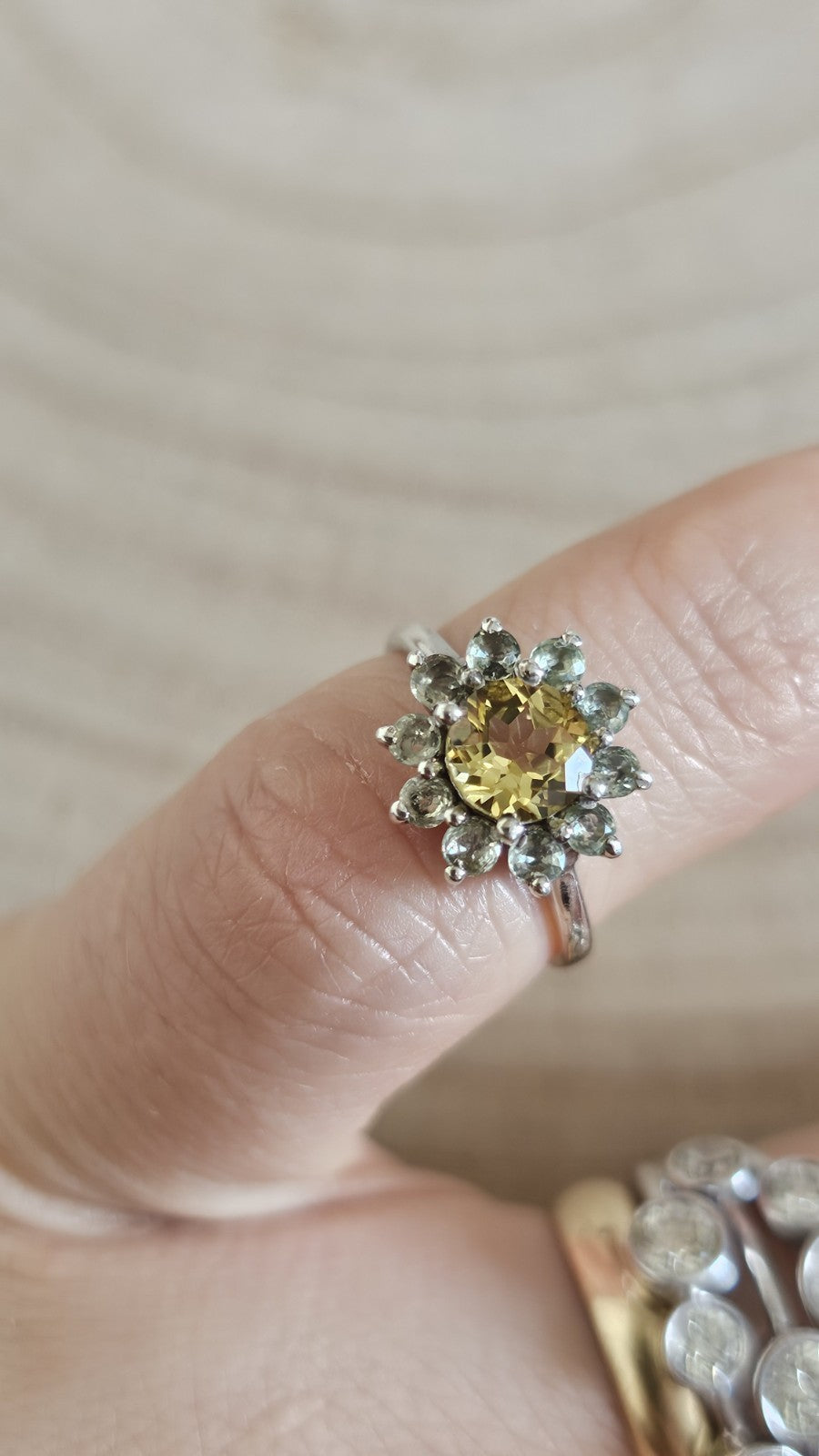 925 Sterling Silver Yellow Green Sapphire Cluster Ring TGGC Size J 1/2
