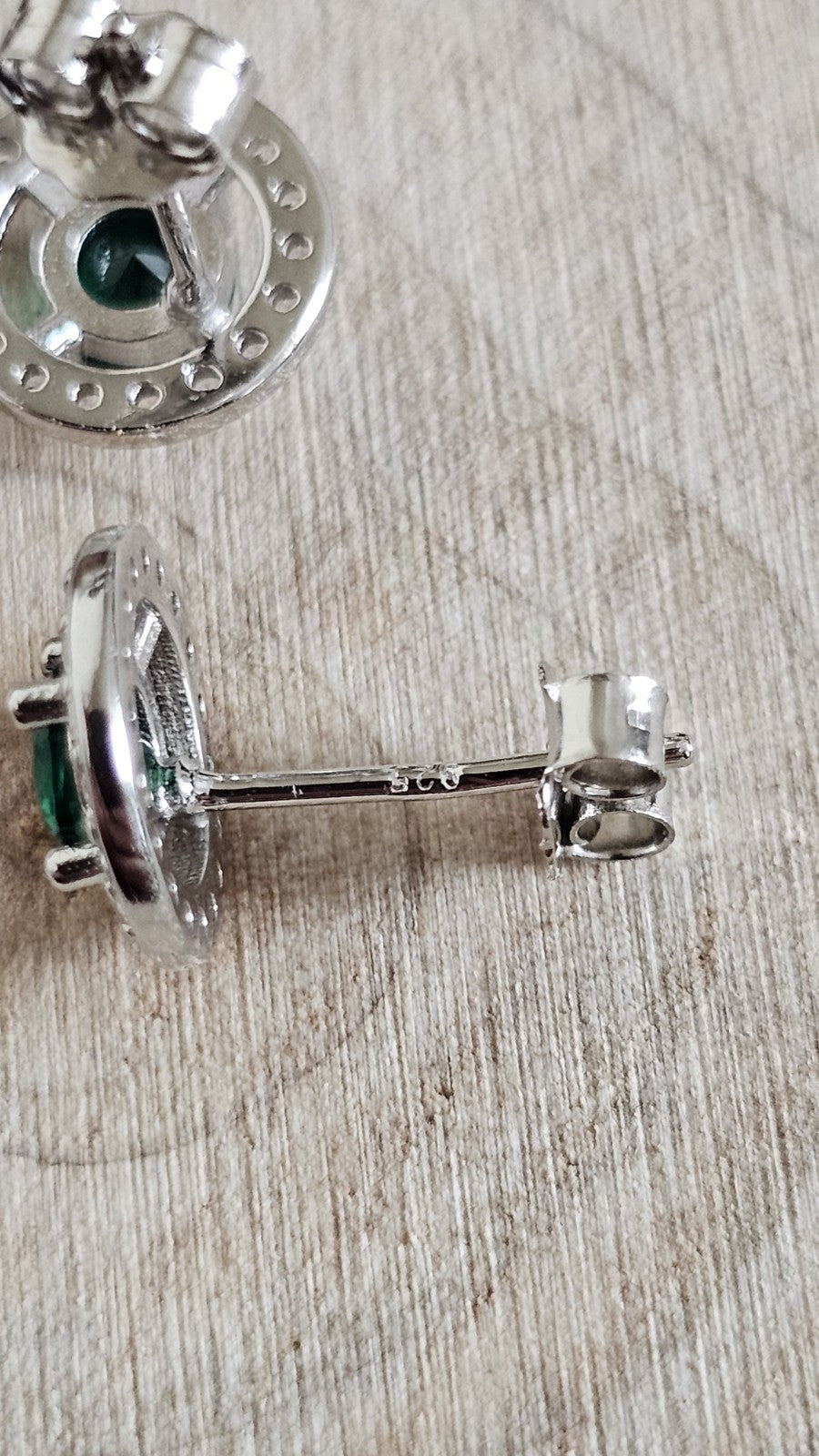 925 Sterling Silver Emerald Green CZ Halo Stud Earrings – Rhodium Plated , New