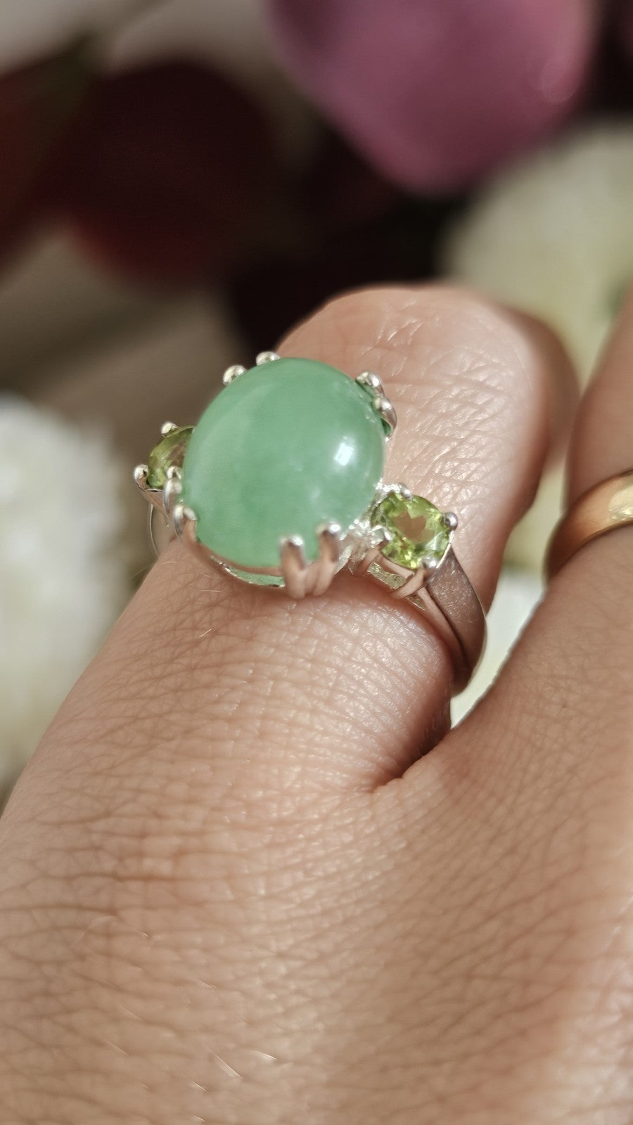 925 Sterling Silver Jade & Peridot Gemstone Ring Size P 4.28g
