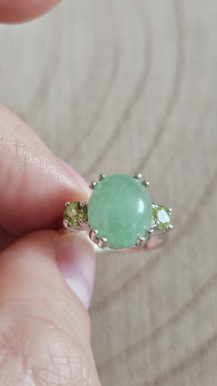 925 Sterling Silver Jade & Peridot Gemstone Ring Size P 4.28g