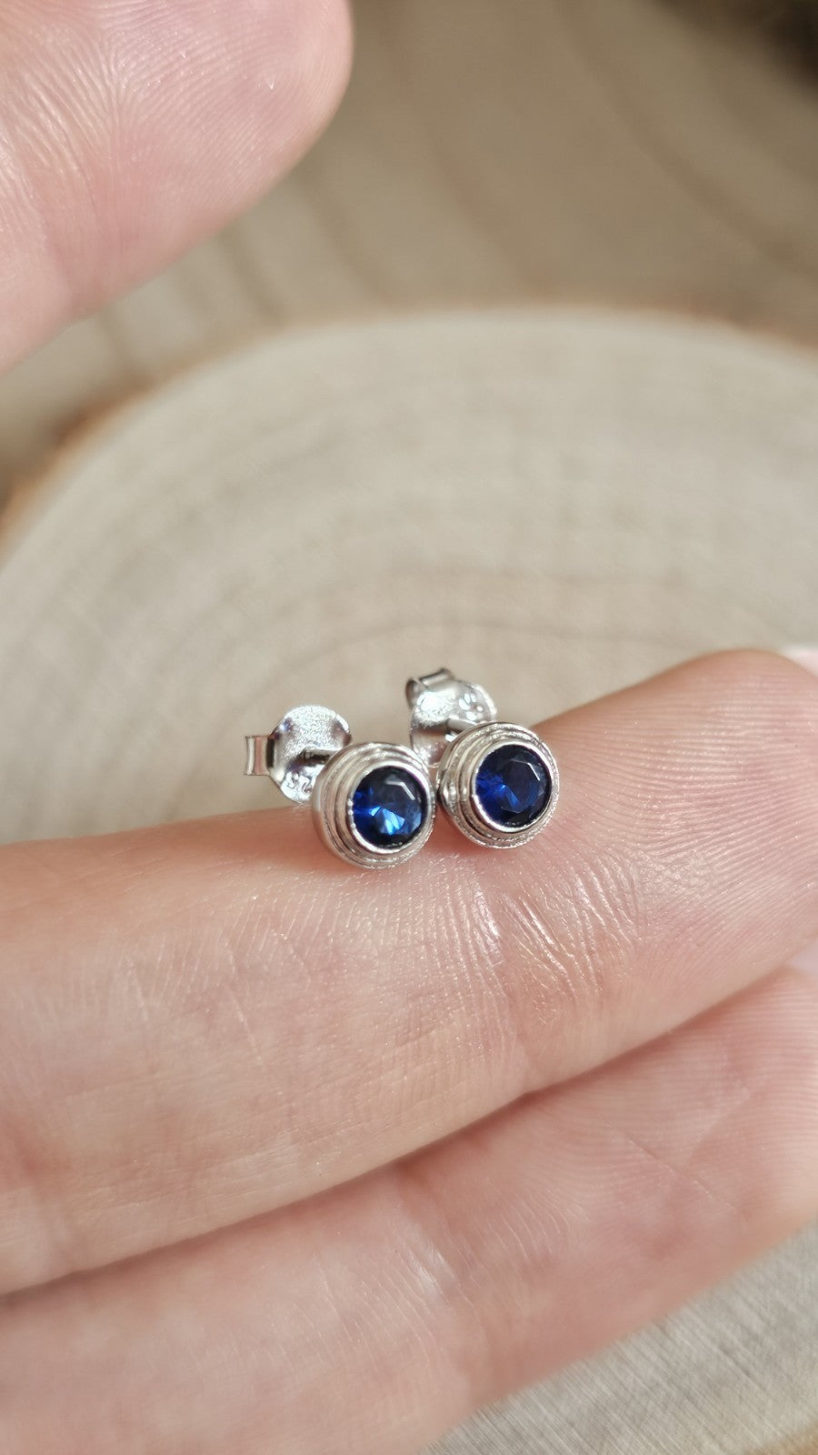 925 Sterling Silver Sapphire Blue CZ Round Stud Earrings 6mm Bezel Set