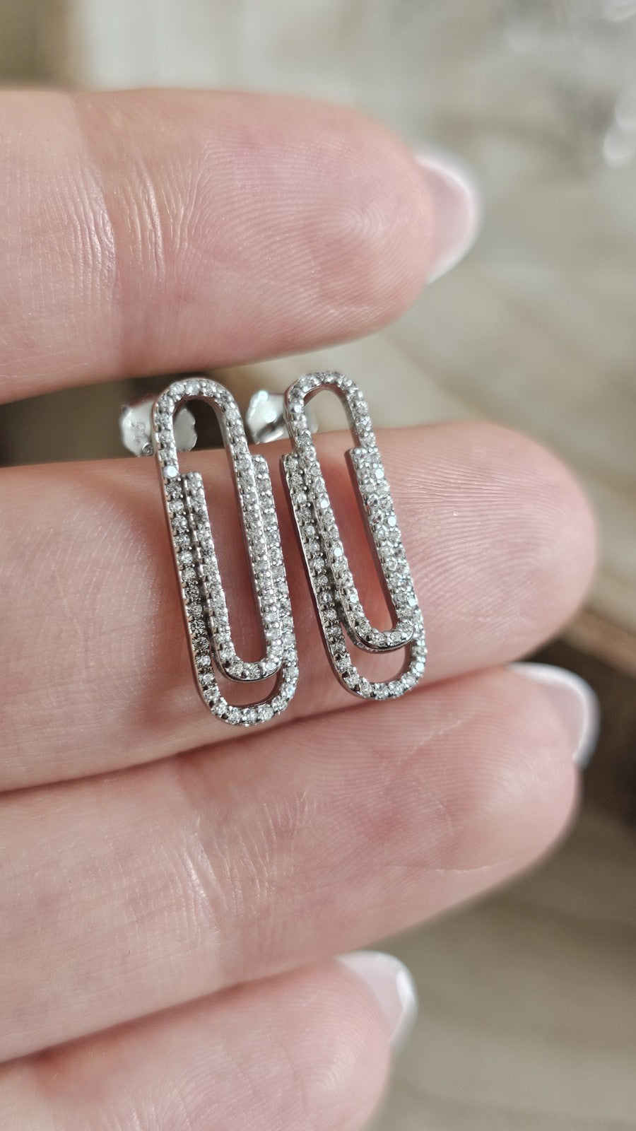 925 Sterling Silver CZ Paperclip Stud Earrings Sparkling Link Design