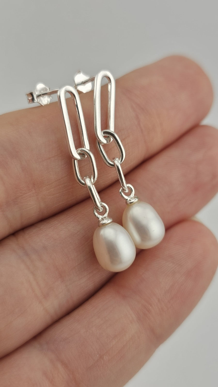 925 Sterling Silver Pearl Drop Dangle Earrings – New Boxed, 33mm length 