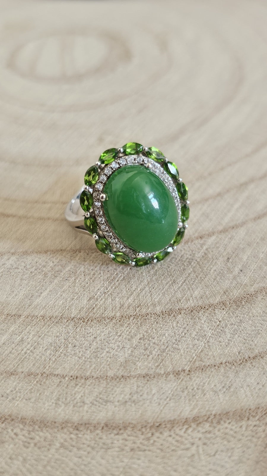 925 Sterling Silver Jade Peridot Green Gemstone Statement Ring Size O 1/2