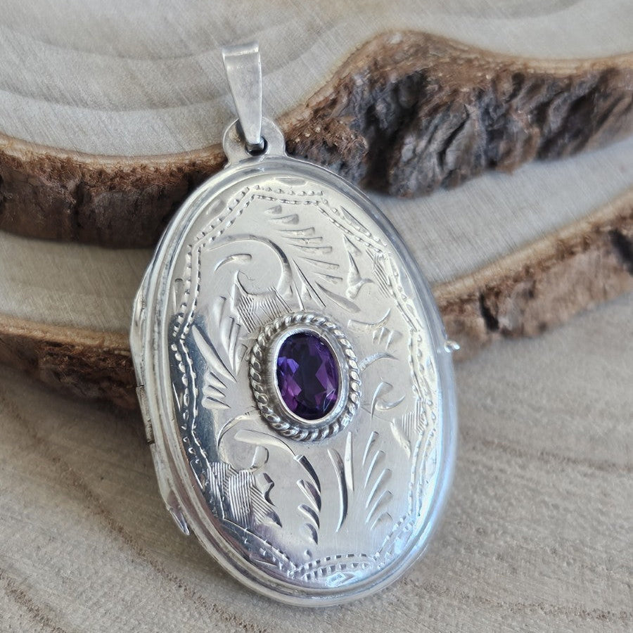 925 Sterling Silver Amethyst Locket Pendant Engraved Floral 7.87g 43mm
