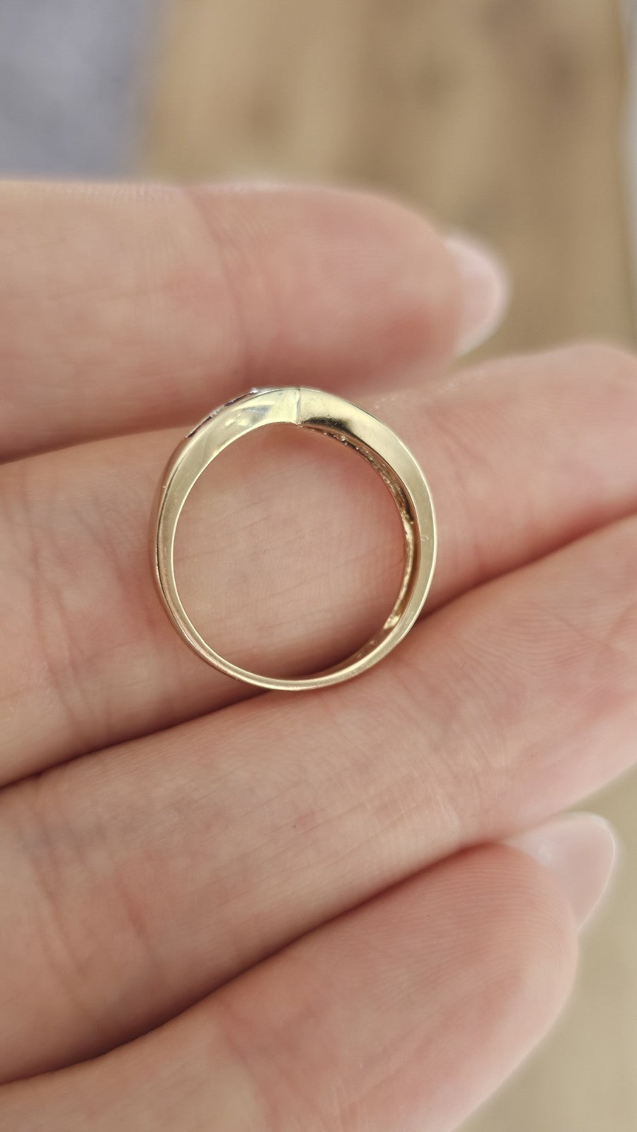 9ct Yellow Gold Natural Amethyst & Diamond Wishbone Ring Size K Hallmarked