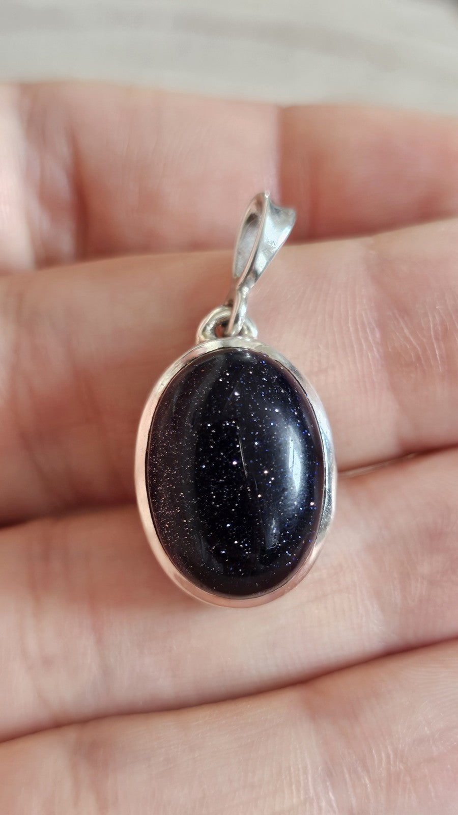 925 Sterling Silver Blue Goldstone Oval Pendant 6.40g , Length 31.63mm