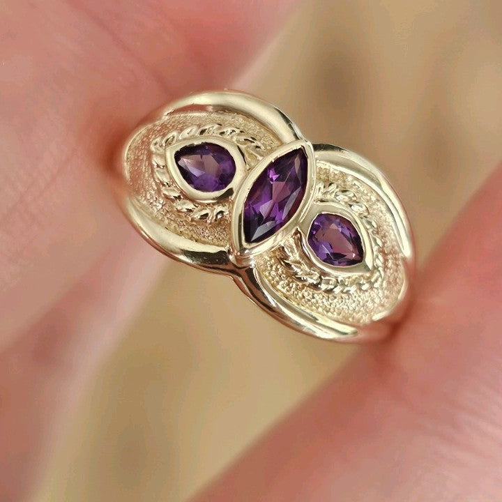 9ct Yellow Gold Amethyst Three Stone Statement Ring Size Q Hallmarked 3.60g