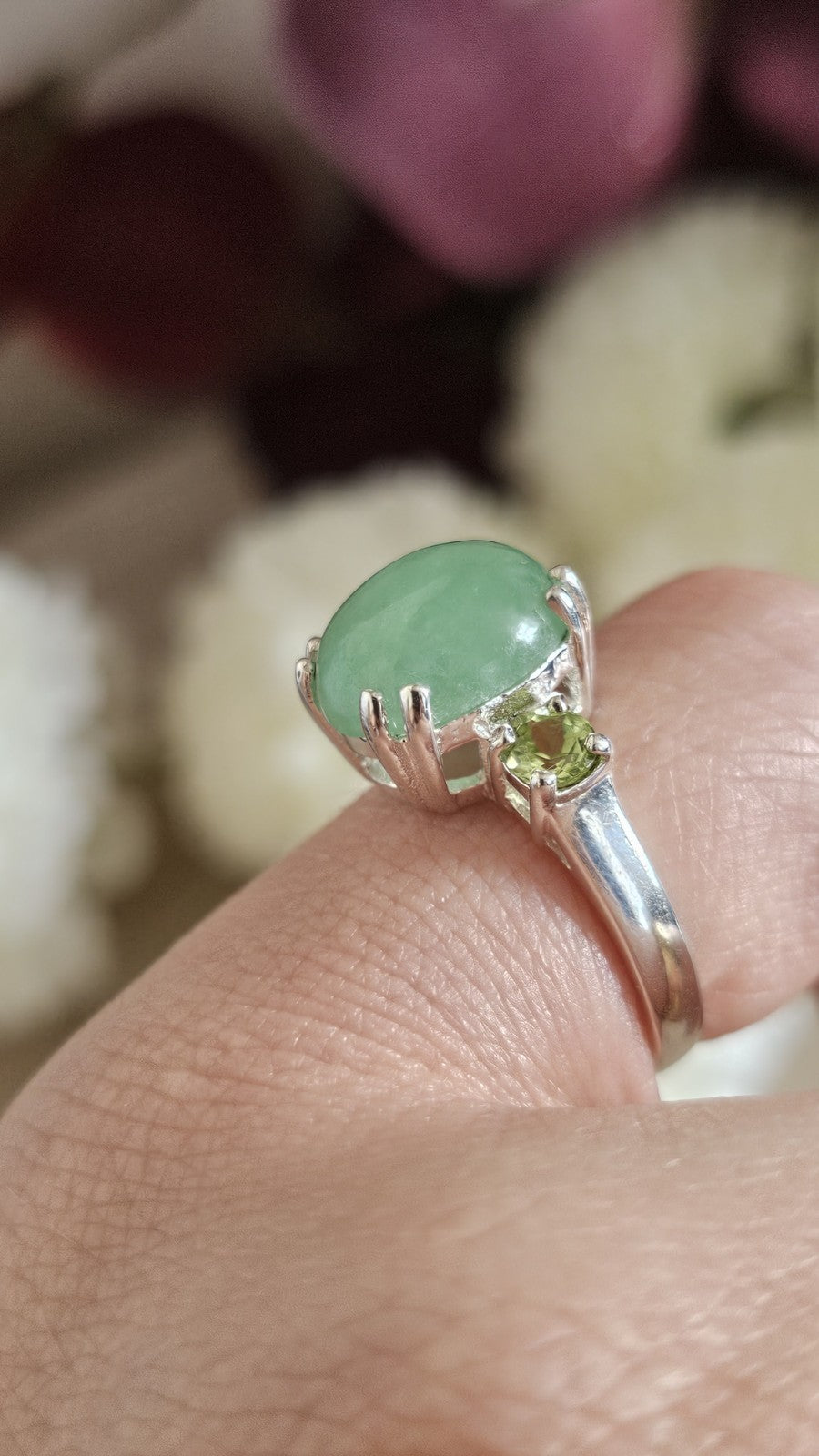 925 Sterling Silver Jade & Peridot Gemstone Ring Size P 4.28g