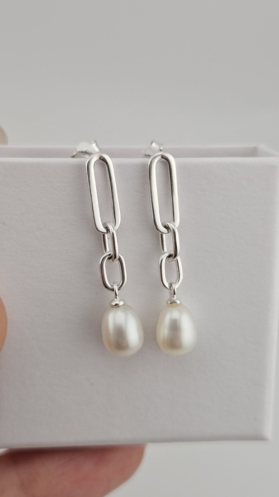 925 Sterling Silver Pearl Drop Dangle Earrings – New Boxed, 33mm length 