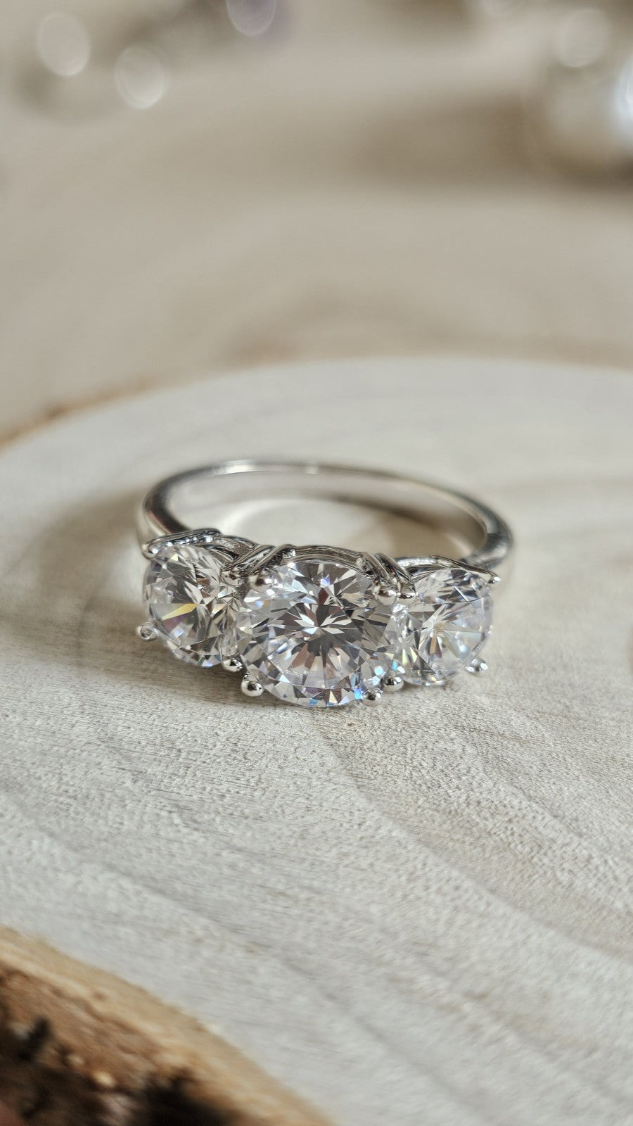 925 Sterling Silver Three Stone Cubic Zirconia Trilogy Ring – Size P – 4.81g