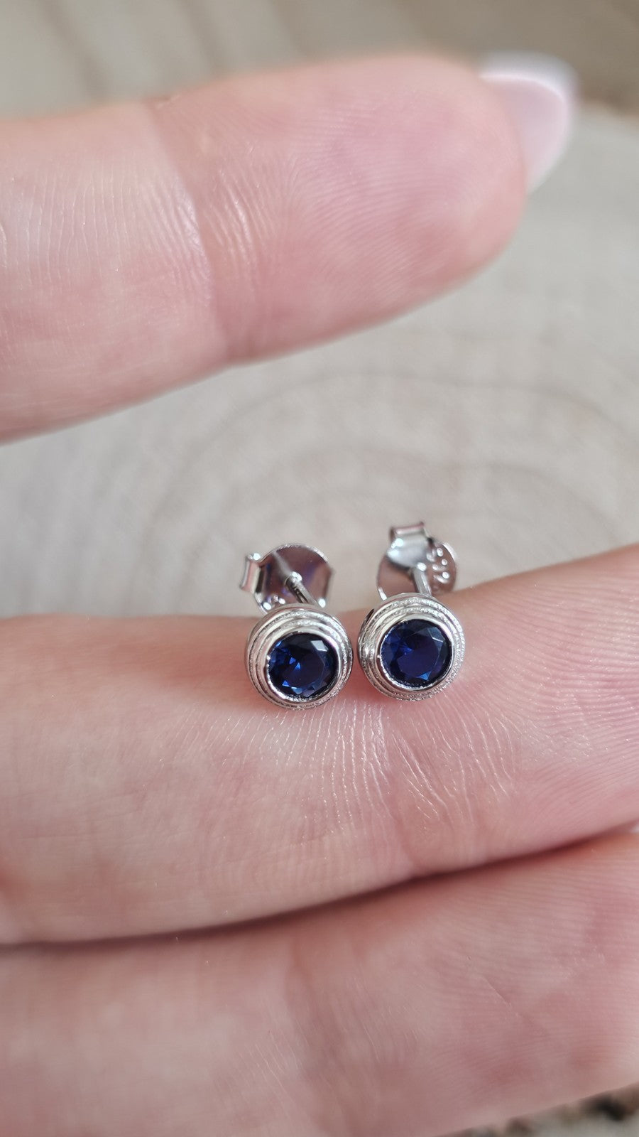 925 Sterling Silver Sapphire Blue CZ Round Stud Earrings 6mm Bezel Set