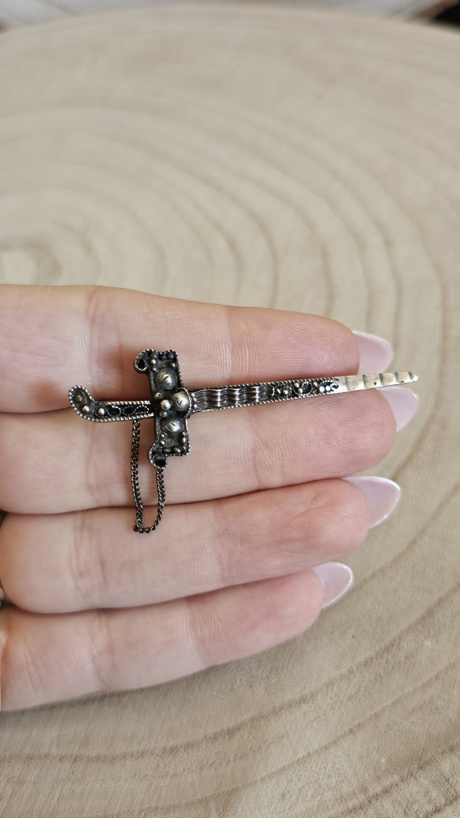 Antique Silver Sword Dagger Brooch Safety Chain Ornate Vintage Jewellery 5.17g