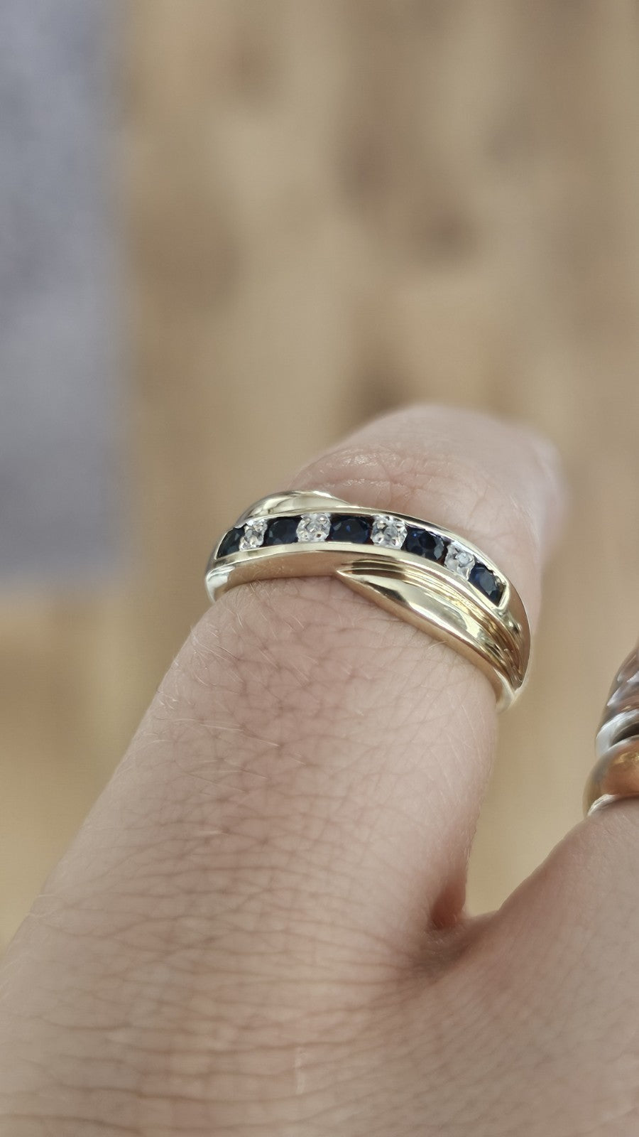 9ct Yellow Gold Natural Sapphire & Diamond Crossover Ring Size M