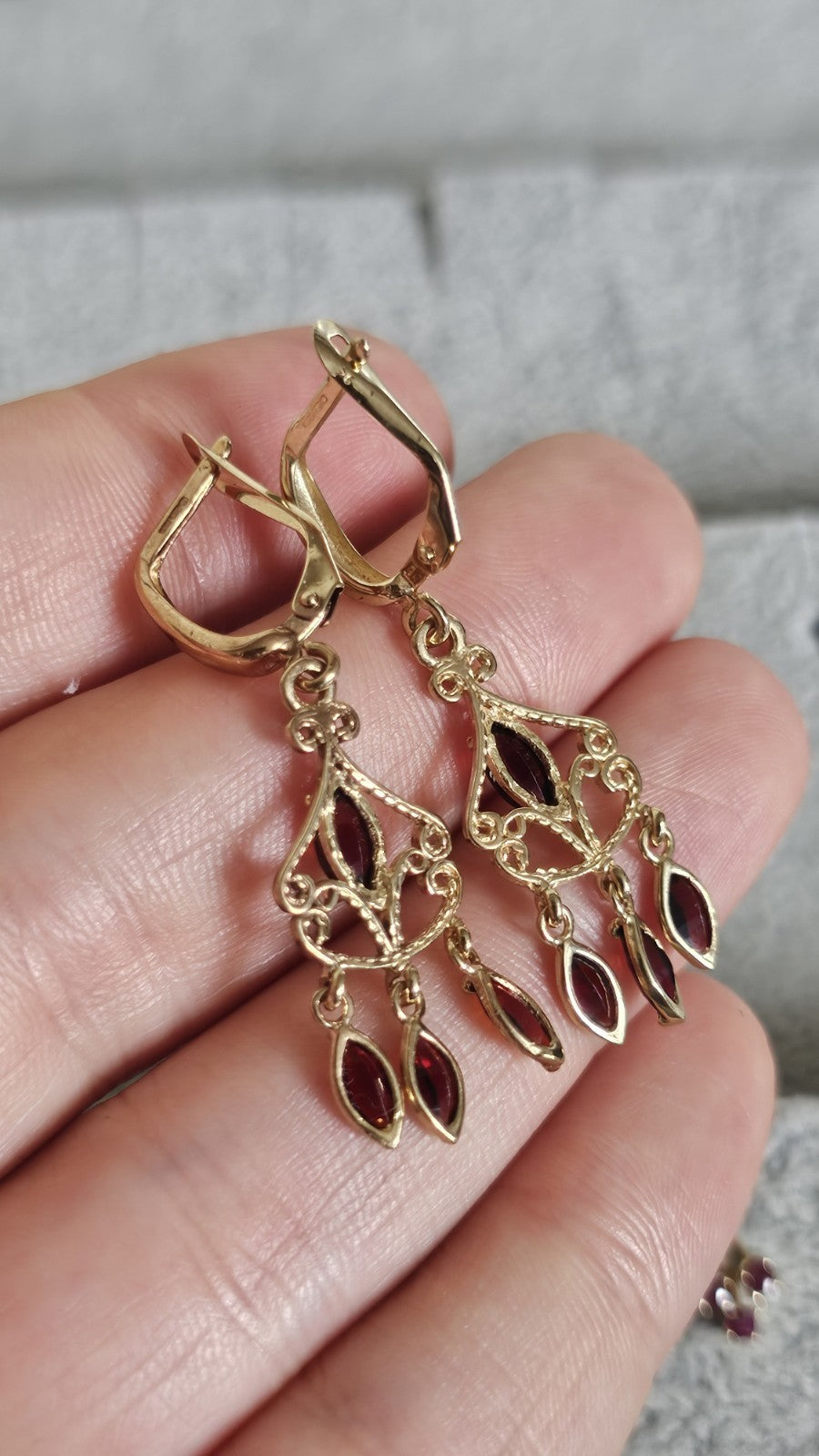 Vintage 9ct Yellow Gold Garnet Chandelier Drop Earrings 3.61g 41mm 375