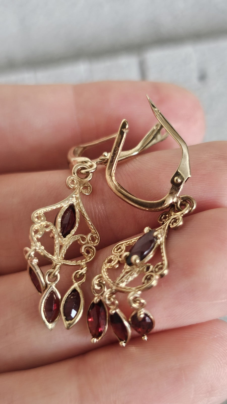 Vintage 9ct Yellow Gold Garnet Chandelier Drop Earrings 3.61g 41mm 375