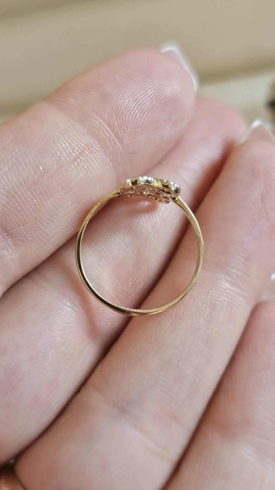 10ct Yellow Gold Natural Diamond Dainty Infinity Knot Ring Size N 1/2 1.23g