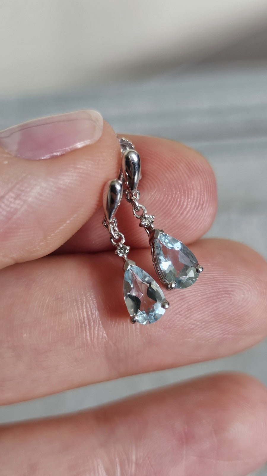 9ct White Gold Natural Aquamarine & Diamond Drop Stud Earrings 1.58g