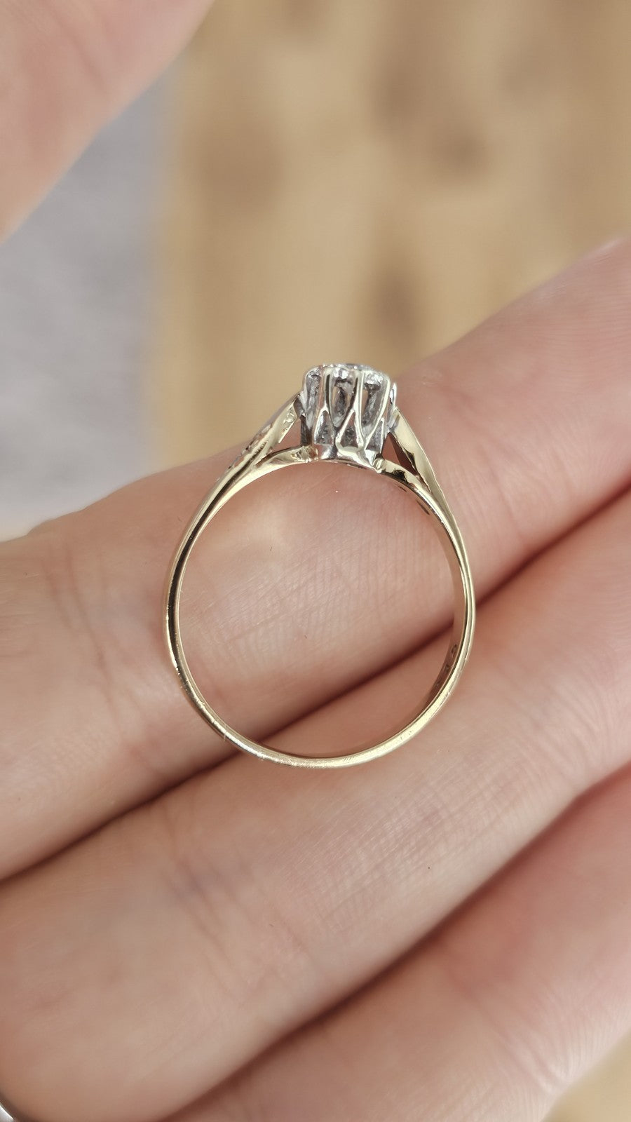 Vintage 9ct Yellow Gold 0.15ct Natural Diamond Illusion Set Ring Size Q 