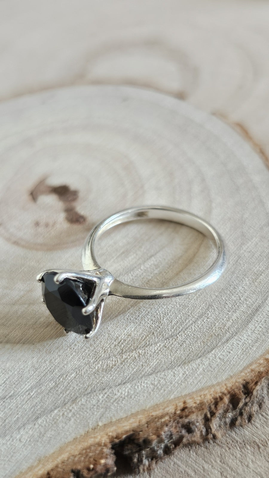 925 Sterling Silver Black Spinel Solitaire Ring – Size P 1/2 – 3.29g