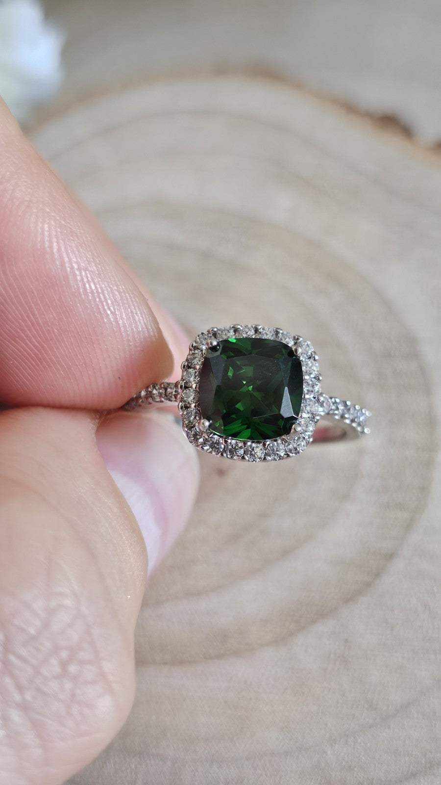 925 Sterling Silver Green CZ Halo Ring Size Q Cushion Cut 3.06g