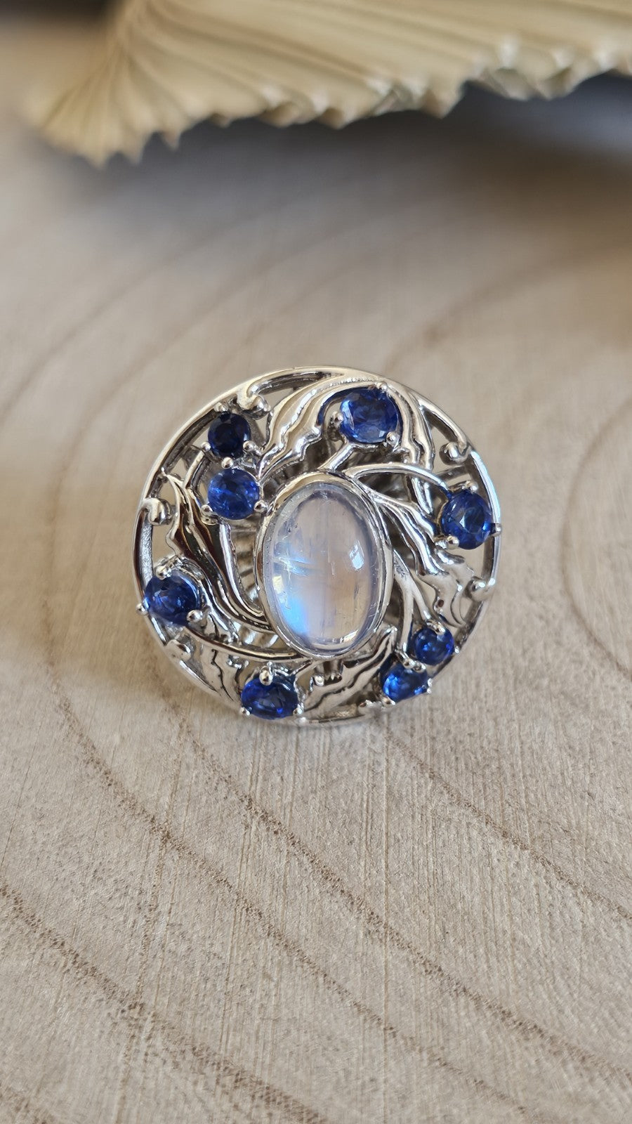 Shipton & Co 925 Silver Moonstone Kyanite Arts & Crafts Ring Size N 1/2