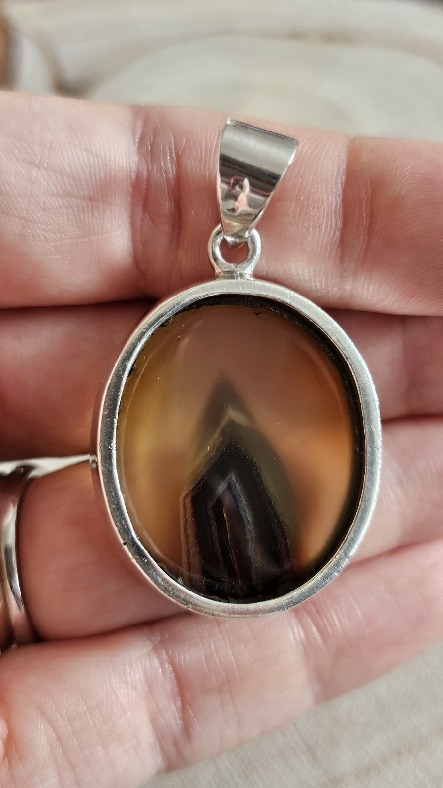 925 Sterling Silver Montana Banded Agate Large Oval Statement Pendant 22.41g