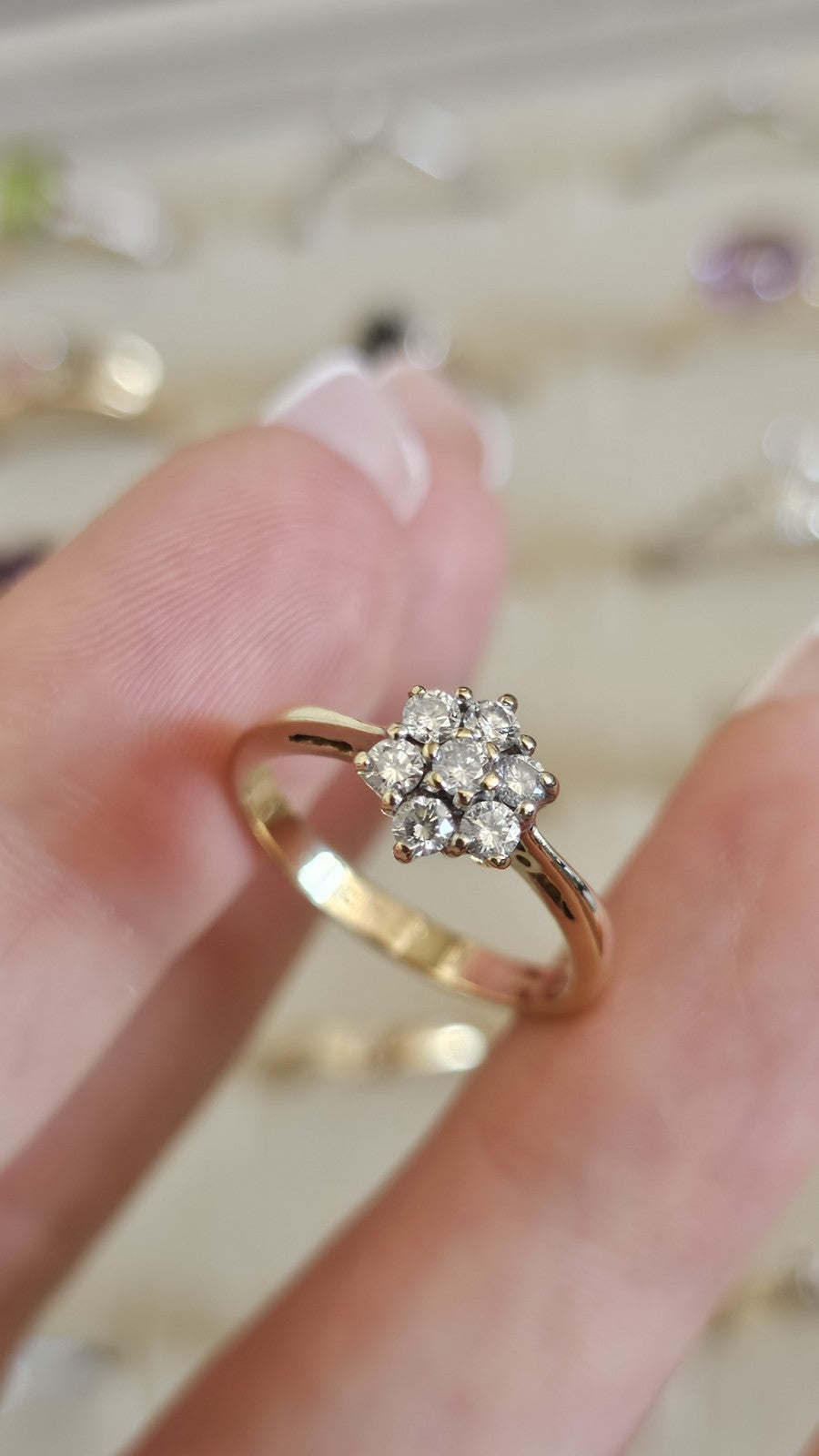 💎 9ct Yellow Gold 0.33ct Natural Diamond Cluster Ring , Size N 💛