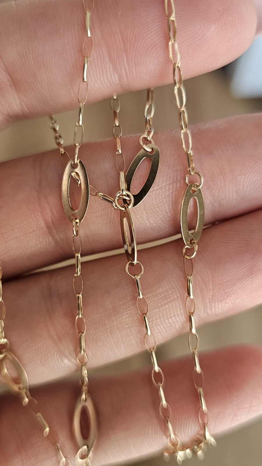 💛✨ 9ct Yellow Gold Fancy Oval Link Necklace – 21" ✨💛