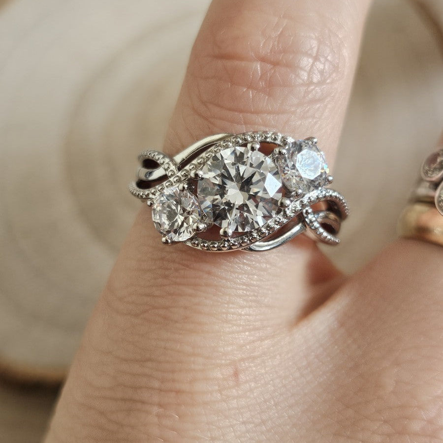 925 Sterling Silver Three Stone CZ Trilogy Crossover Ring – Size O – 4.95g