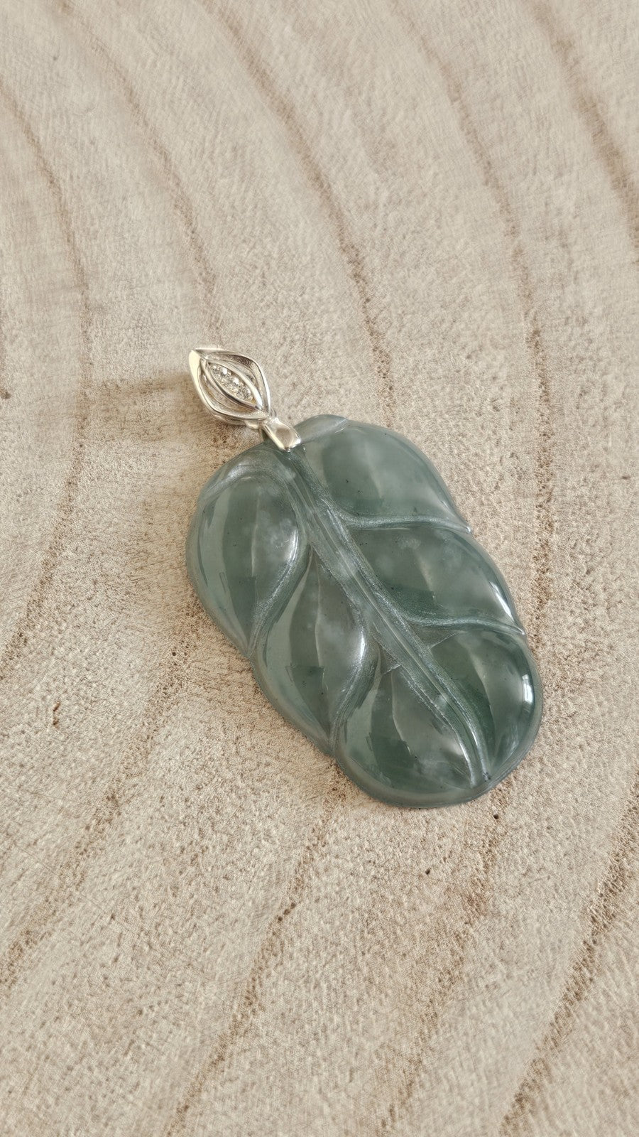 Gemporia 925 Sterling Silver Jadeite & Diamond Carved Leaf Pendant Signed G