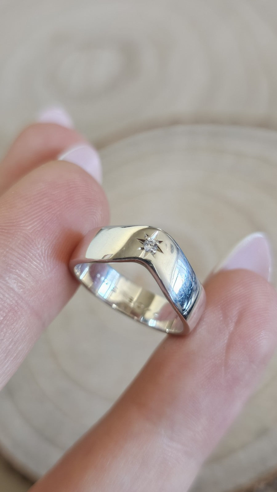 925 Sterling Silver CZ Starburst Wave Ring Size M 1/2 4.13g