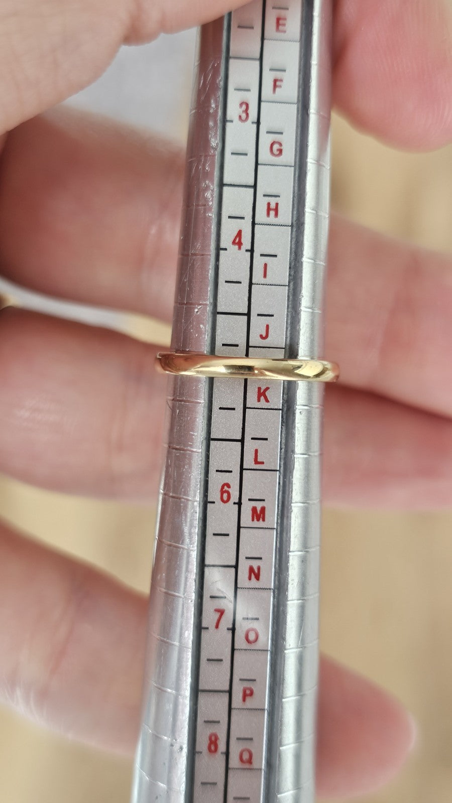 Brawingtons 18ct Yellow Gold Solitaire Round Brilliant Diamond Ring 0.30ct J 1/2