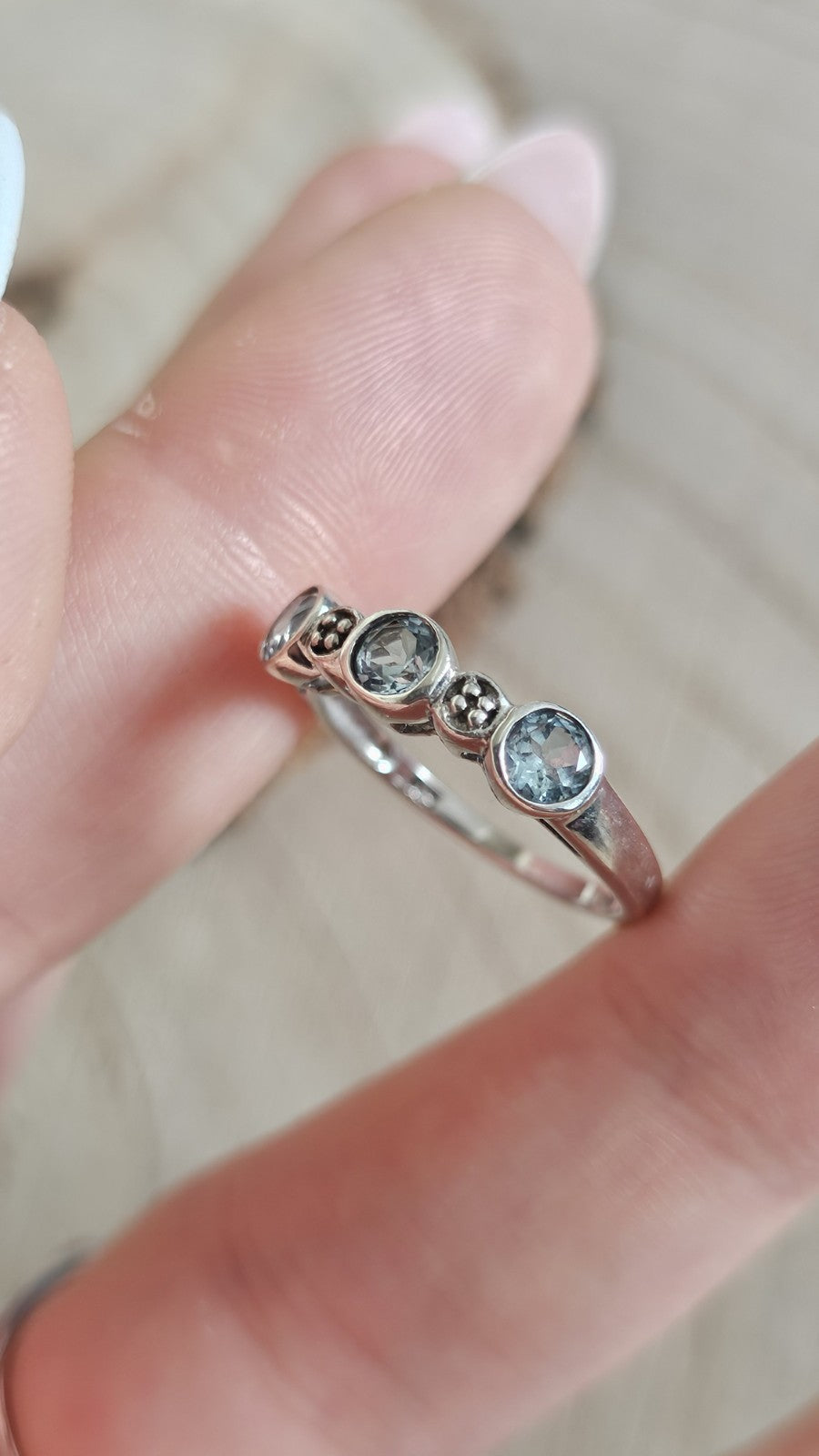 925 Sterling Silver Blue Topaz & Diamond Three Stone Ring Size N 1/2 DIA