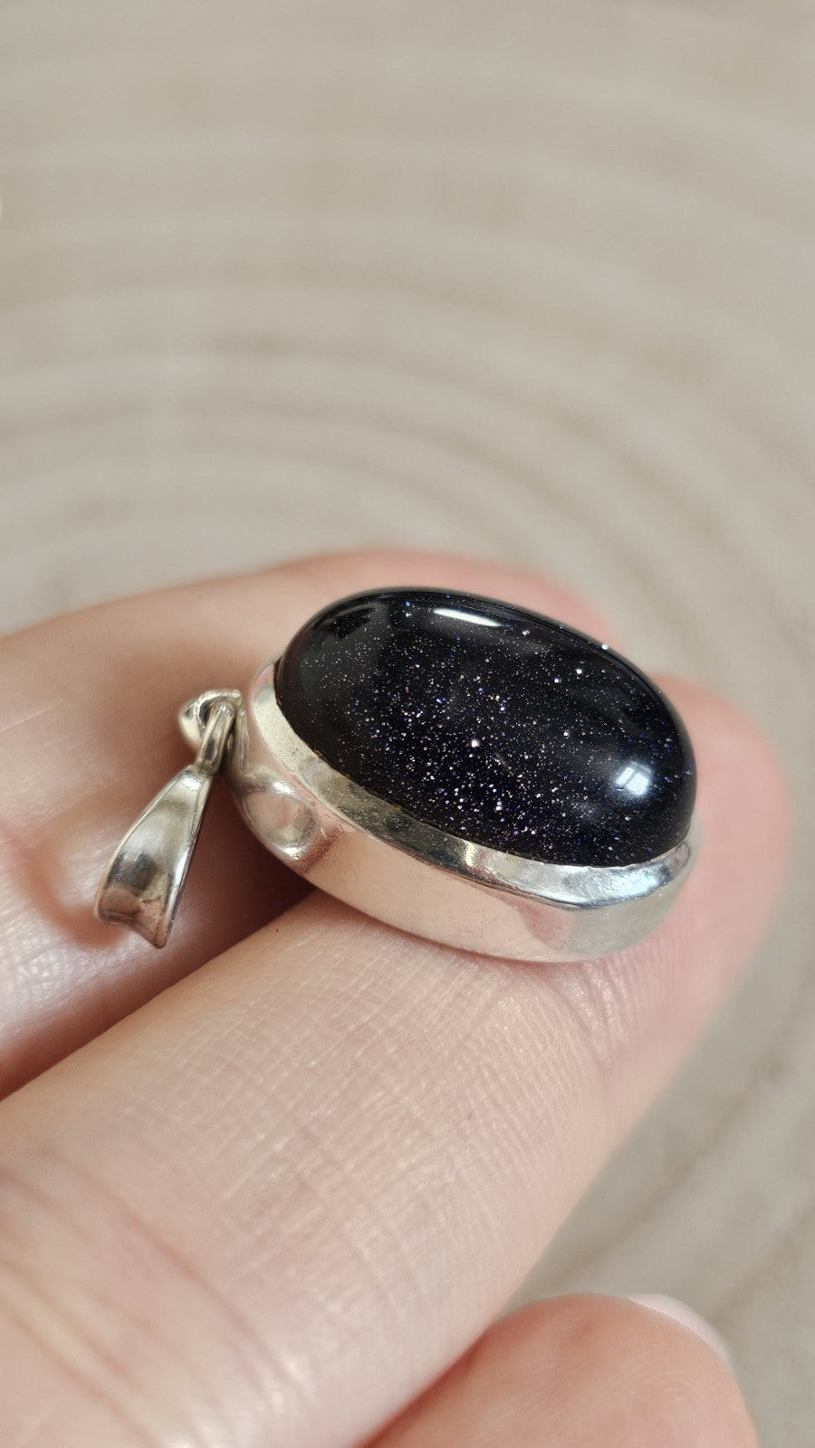 925 Sterling Silver Blue Goldstone Oval Pendant 6.40g , Length 31.63mm