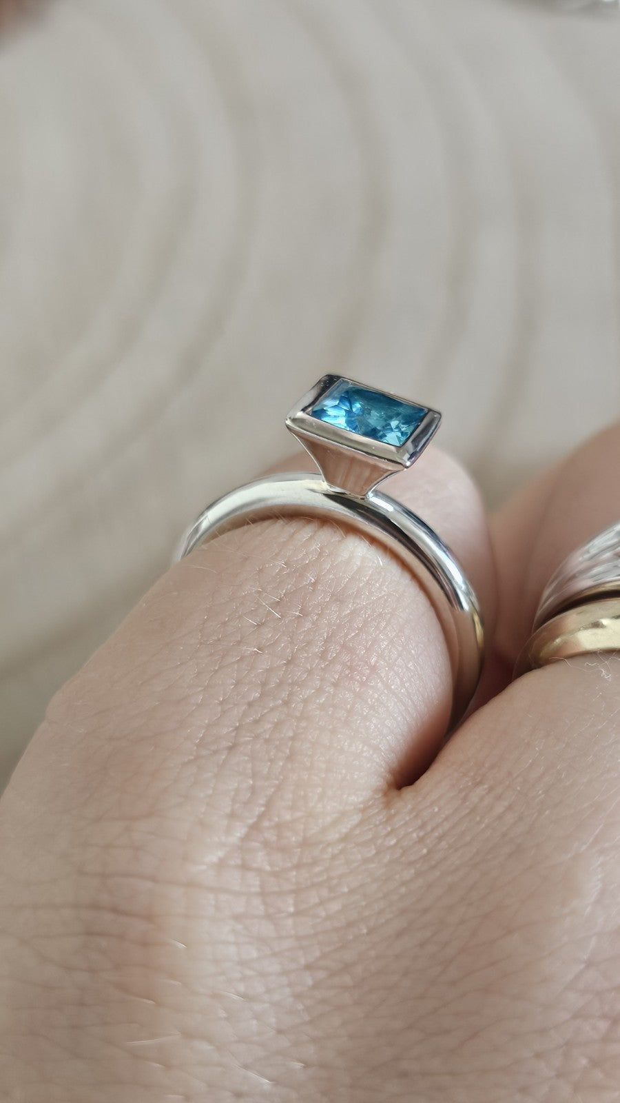 925 Sterling Silver Blue Topaz Statement Solitaire Ring Size M 5.62g
