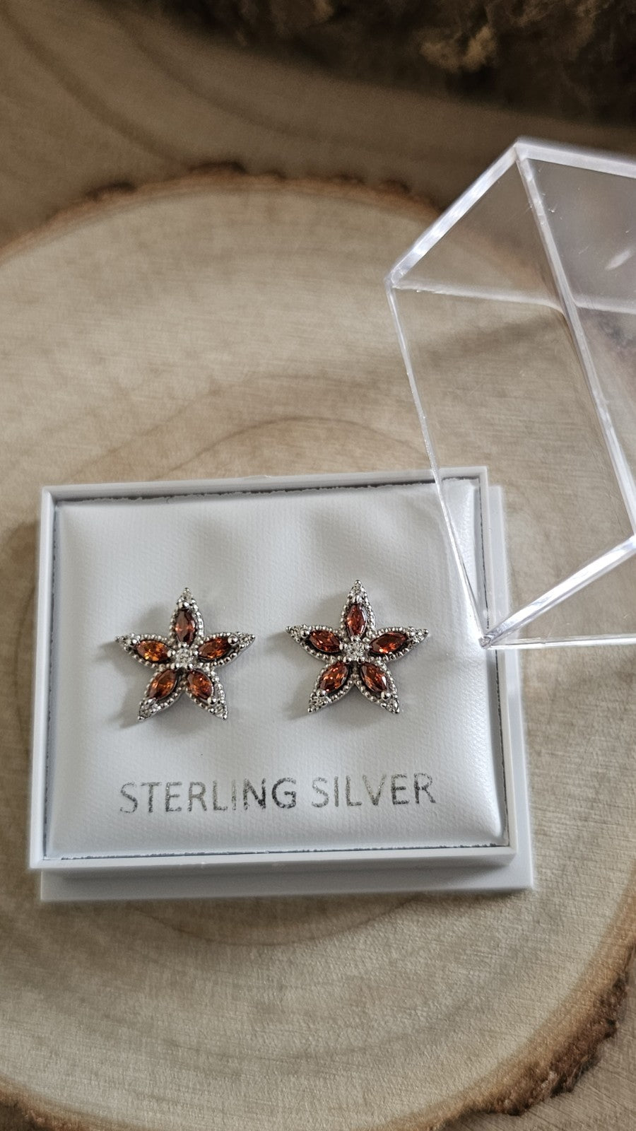 925 Sterling Silver Garnet CZ Flower Star Stud Earrings 11mm New