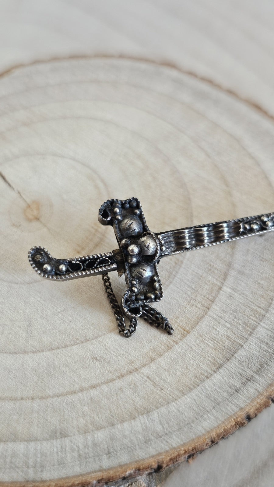 Antique Silver Sword Dagger Brooch Safety Chain Ornate Vintage Jewellery 5.17g