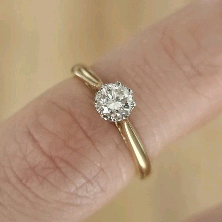 Brawingtons 18ct Yellow Gold Solitaire Round Brilliant Diamond Ring 0.30ct J 1/2