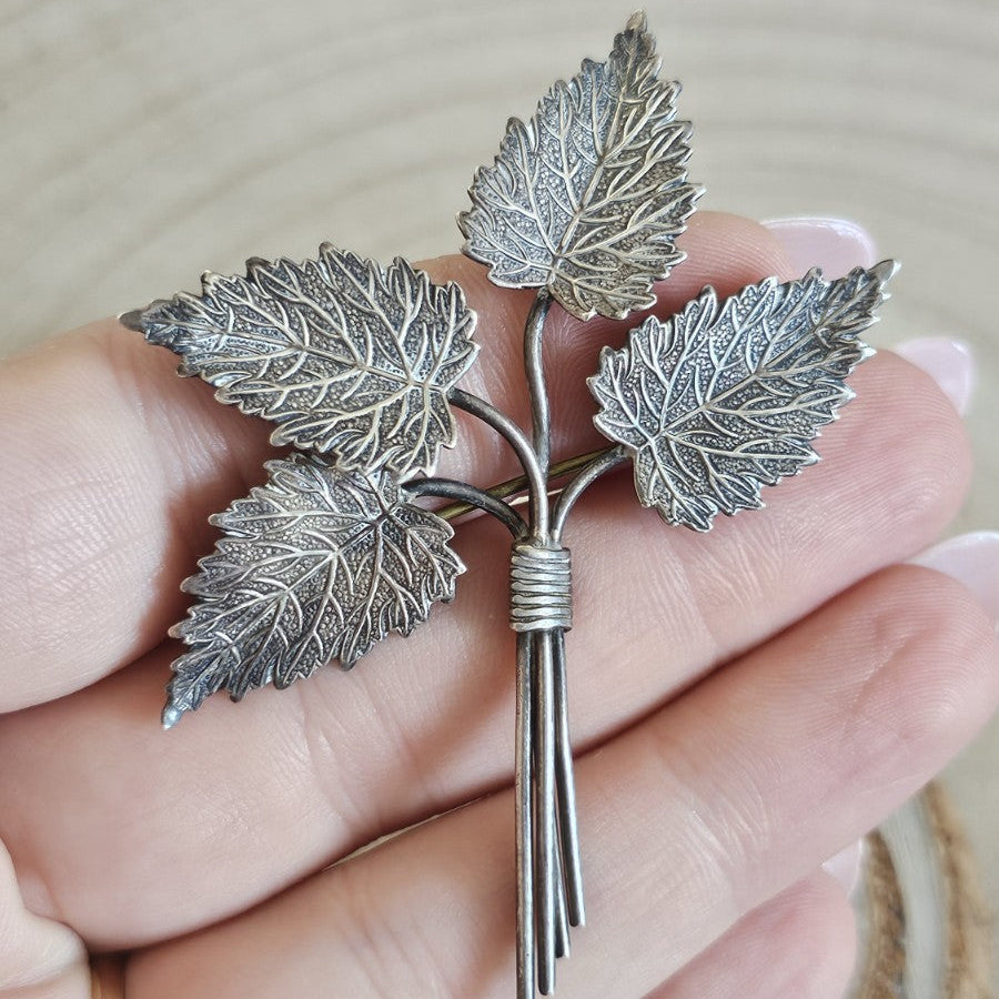 Vintage Silver Leaf Bouquet Brooch Stamped SILVER Botanical Leaves 6.46g