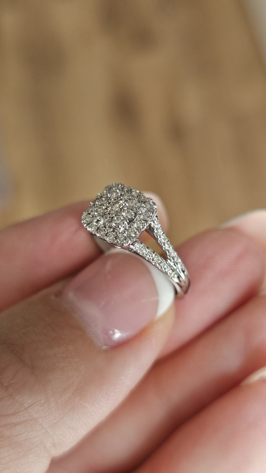 💎 9ct White Gold 0.50ct Natural Diamond Cluster Ring – Size K½ – Sparkling