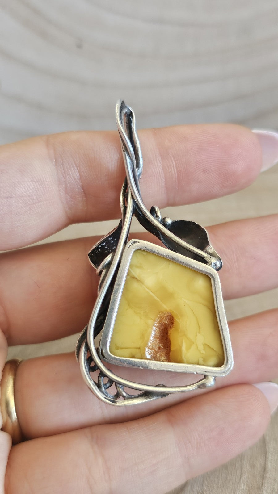 925 Sterling Silver Yellow Amber Large Pendant Art Nouveau Floral Hallmarked