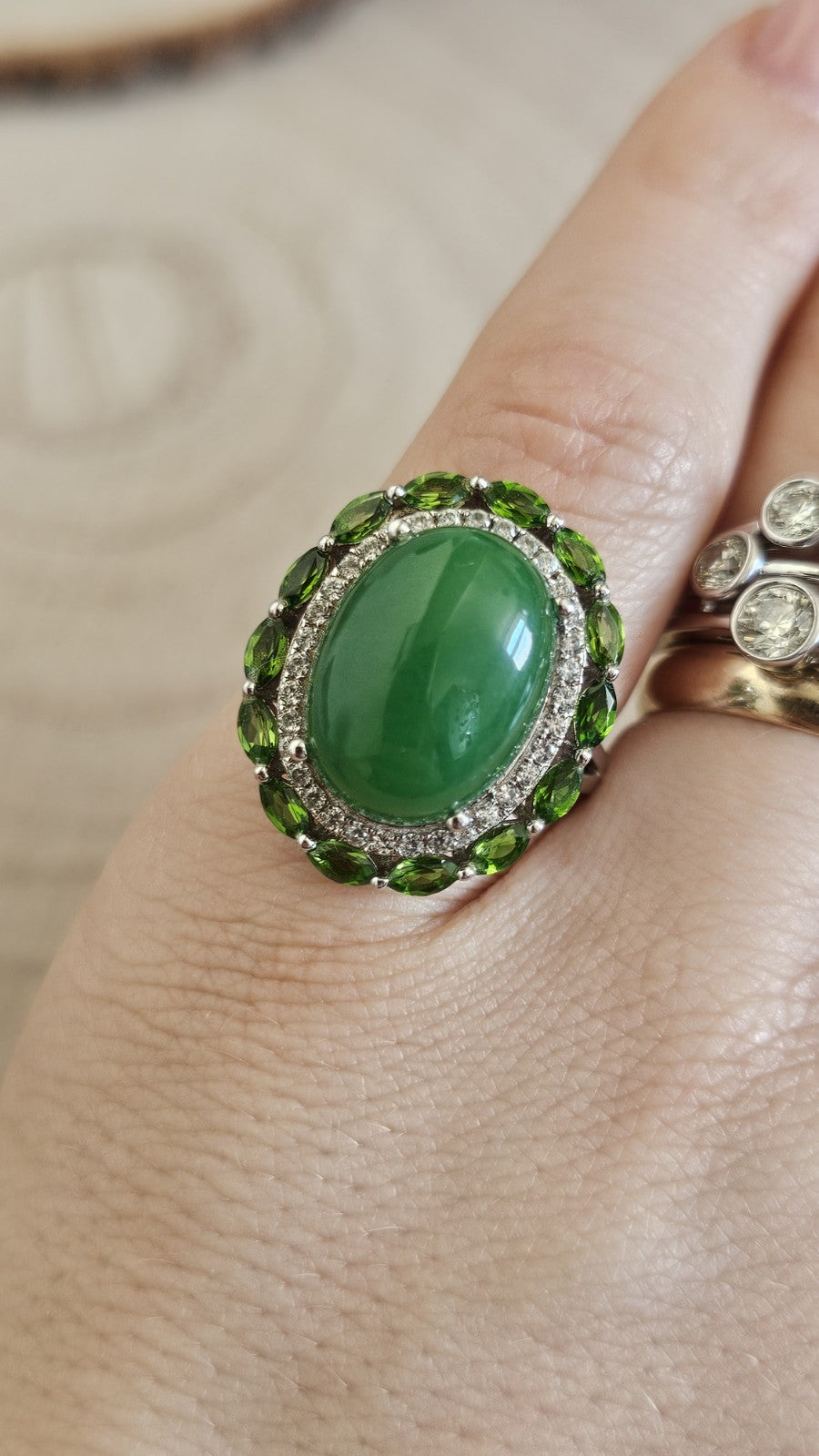 925 Sterling Silver Jade Peridot Green Gemstone Statement Ring Size O 1/2