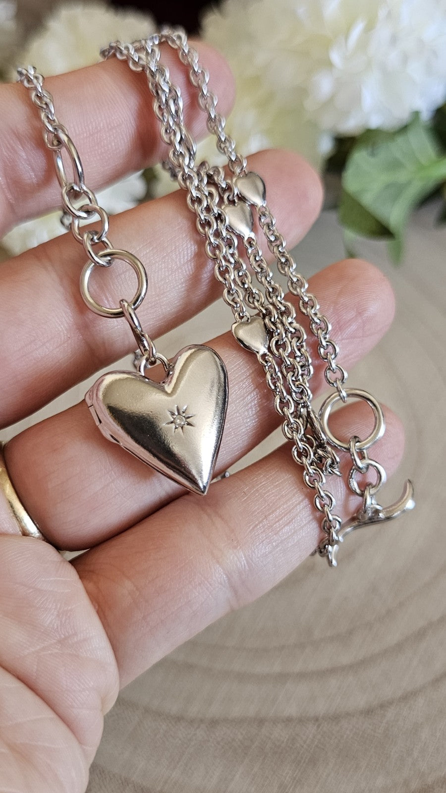 Hot Diamonds 925 Sterling Silver Heart Locket Diamond T-Bar Necklace 22–23"