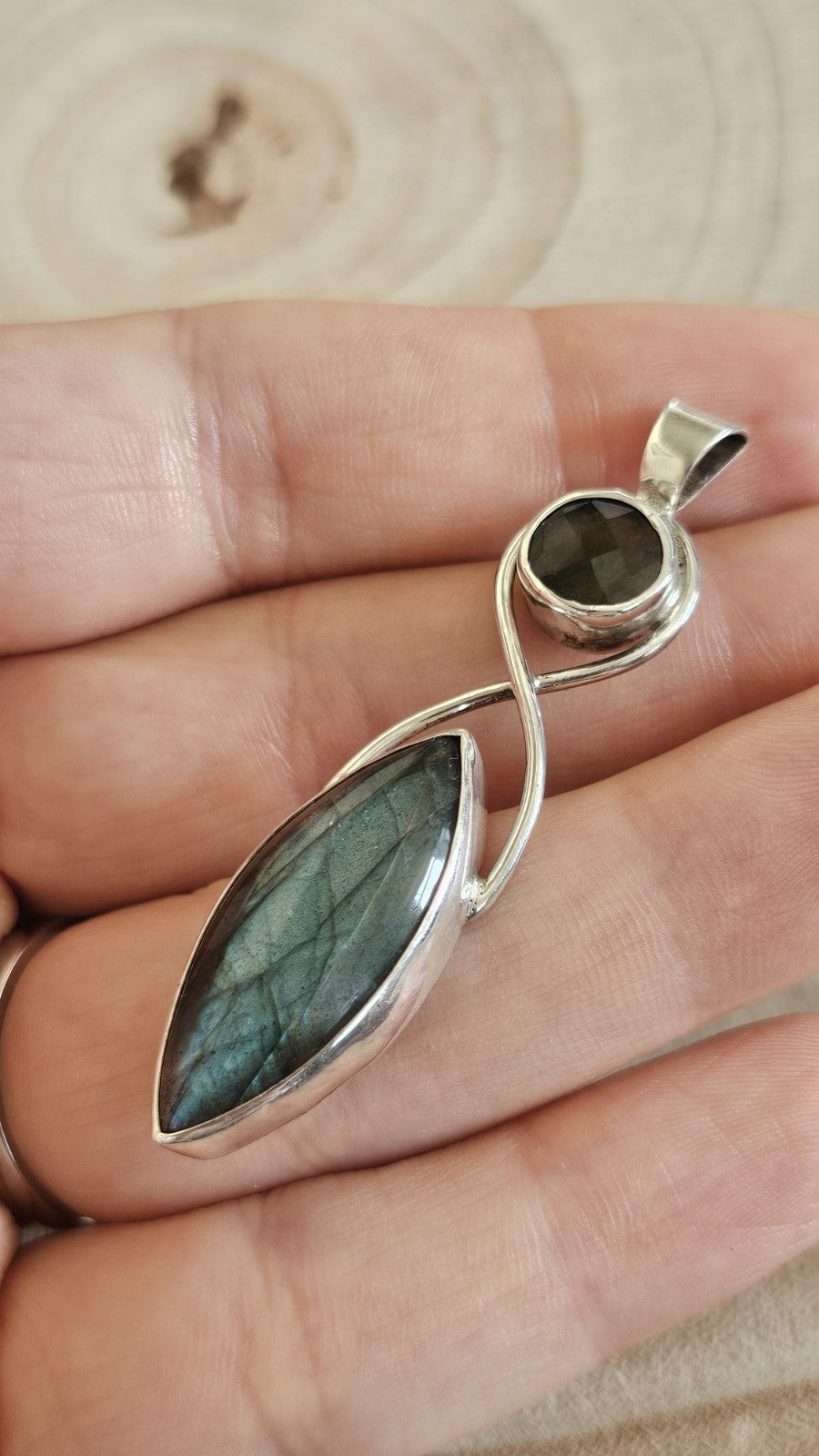 925 Sterling Silver Long Labradorite  Pendant Blue Flash 7.35g