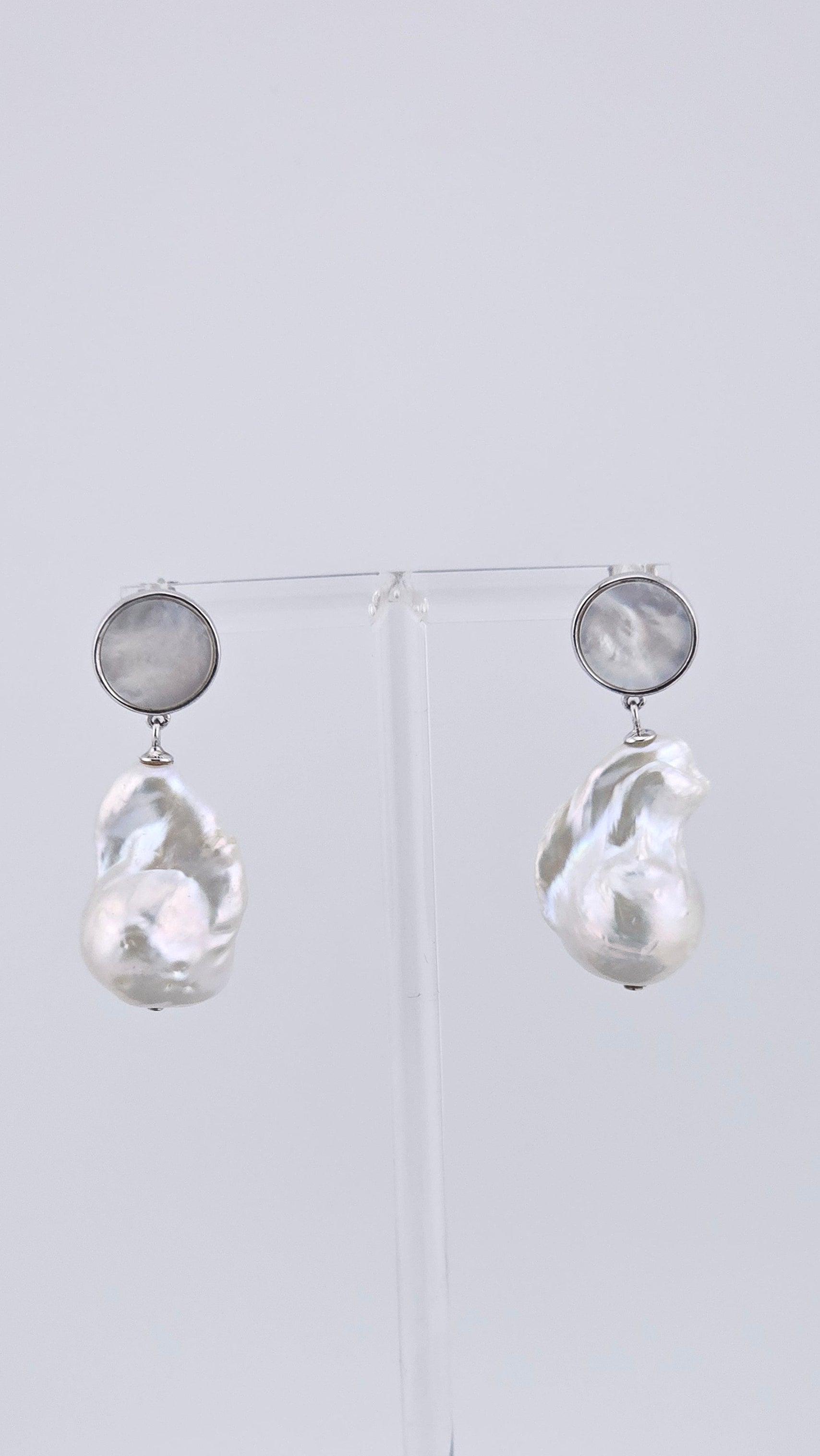 925 Sterling Silver Baroque Pearl & Mother of Pearl Drop Earrings – 36mm (11.5g)