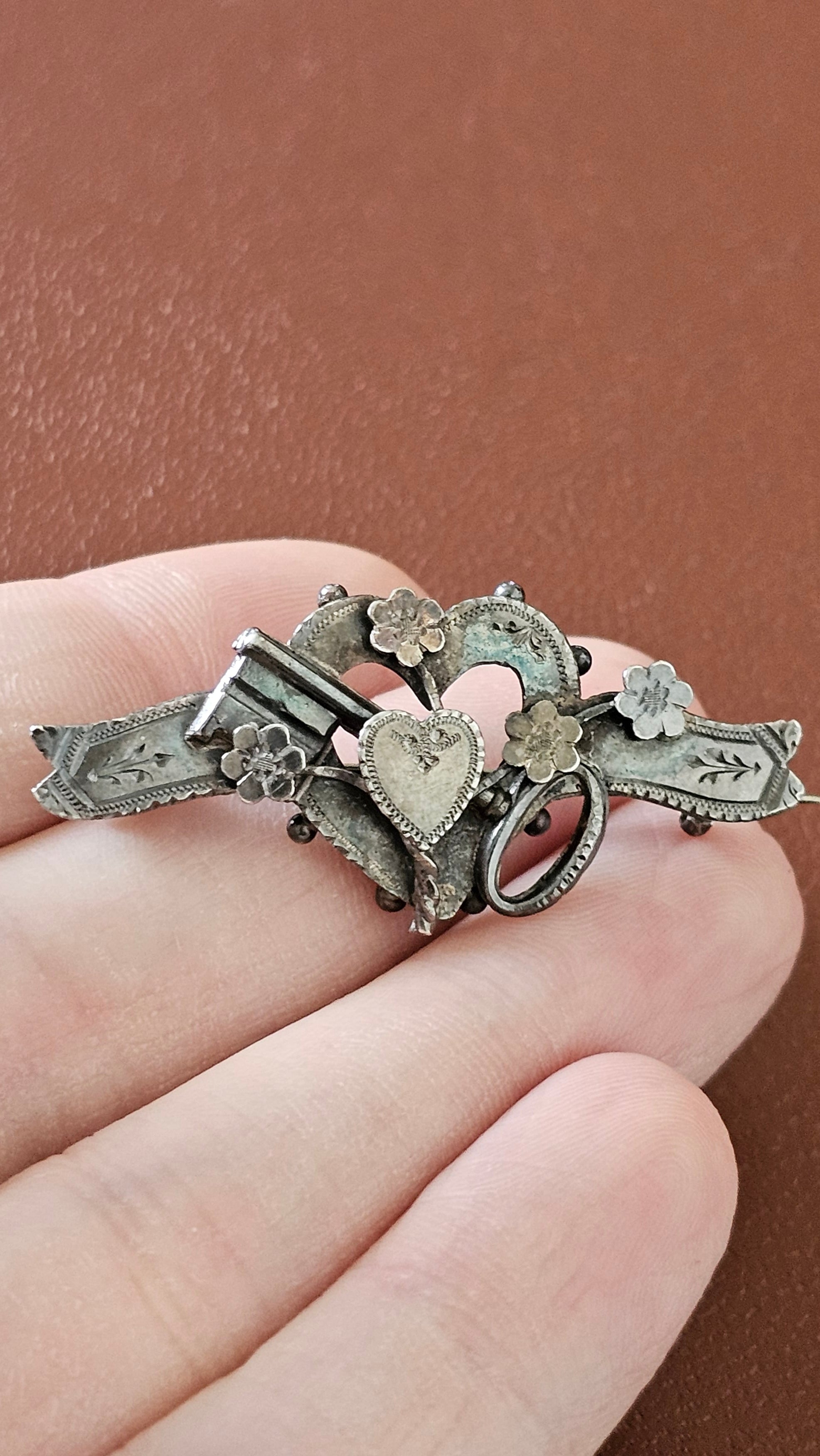 Antique 1897 Sterling Silver "Key to My Heart" Sweetheart Brooch – Rare Chester Hallmarks